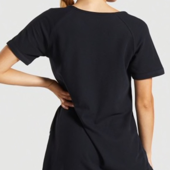 💙NWT💙GymShark Fitness Legacy Longline Tee - Picture 3 of 5